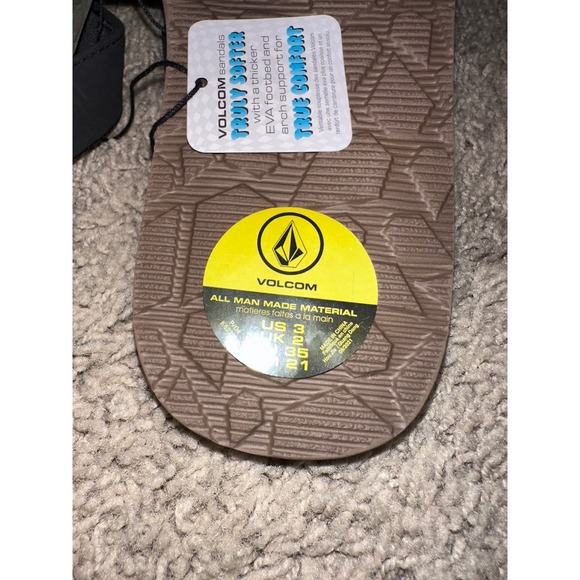 New kids Volcom Victor Camo Flip Flops Youth Size 3 Comfort Foam Sandals - Picture 4 of 5